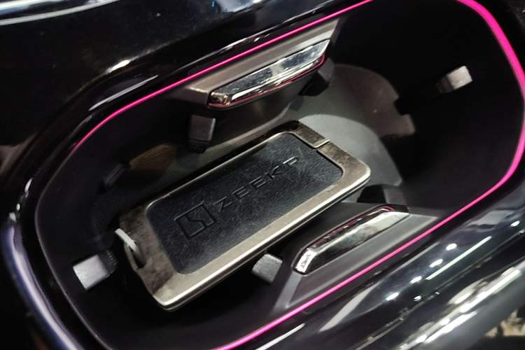 Used Zeekr 009 2022 ME Edition Vehicle Key