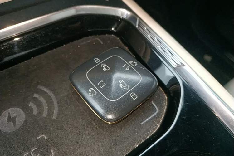 Used Zeekr 009 2022 WE Edition Vehicle Key