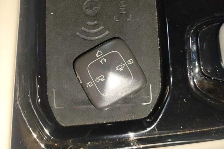 Used Zeekr 009 2022 WE Edition Vehicle Key