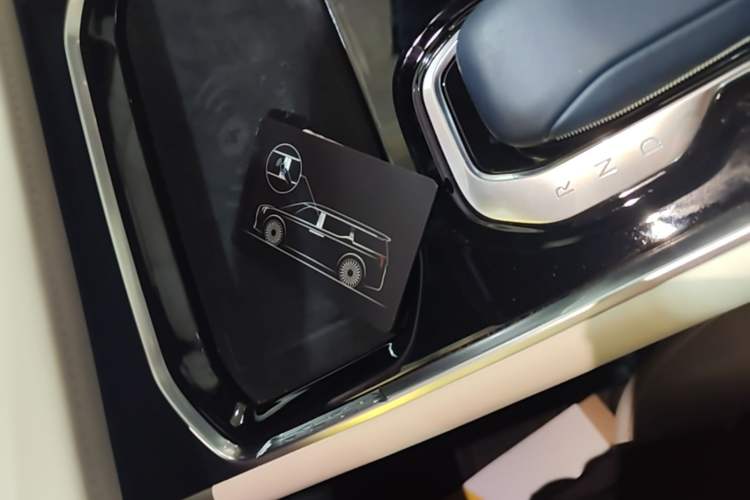 Used Zeekr 009 2022 WE Edition Vehicle Key