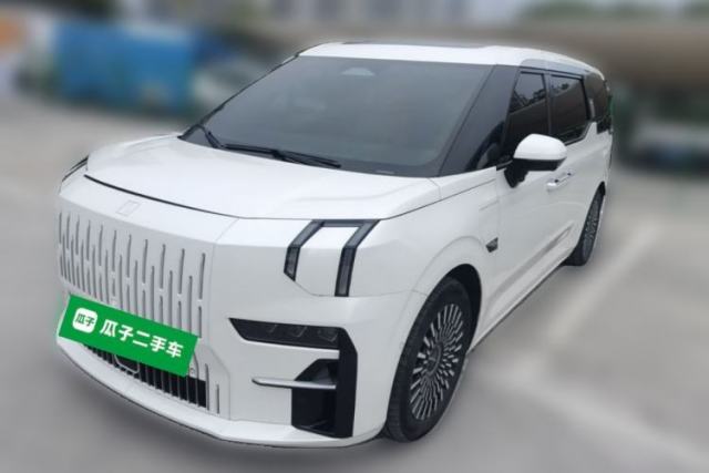 Used Zeekr 009 2022 WE Edition