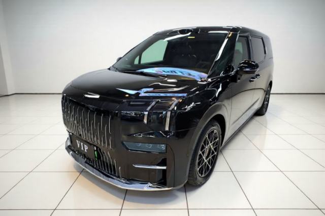 Used Zeekr 009 2024 Six-Seat Executive Version 4WD 108 kWh
