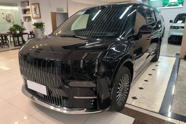 Used Zeekr 009 2024 7-Seater Aisle Version 108 kWh