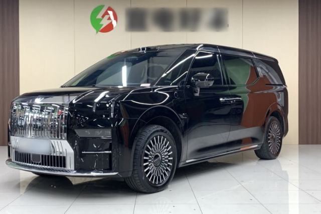 Used Zeekr 009 2024 7-Seater Walk-Through Version Four-Wheel Drive 108 kWh
