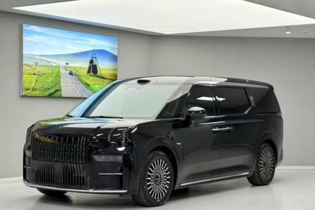 Used Zeekr 009 2024 7-Seater Walk-Through Version Four-Wheel Drive 108 kWh