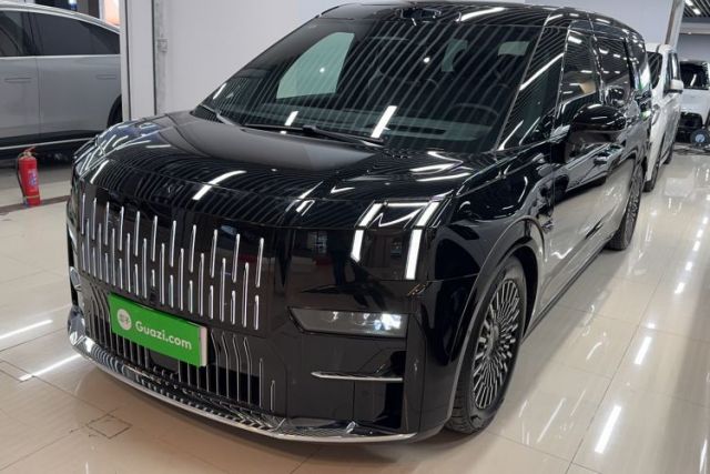 Used Zeekr 009 2024 7-Seater Walk-Through Version Four-Wheel Drive 108 kWh