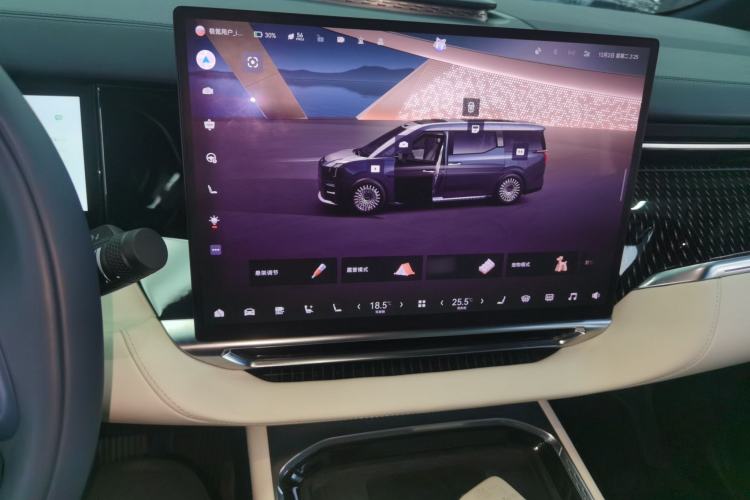 Used Zeekr 009 2024 Six-Seat Executive Version 4WD 108 kWh Audio And AC Panel