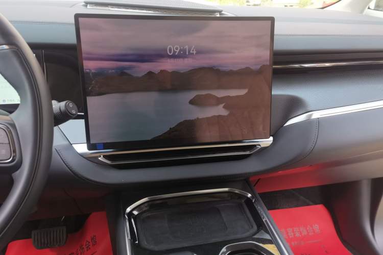 Used Zeekr 009 2024 GAC Trumpchi Audio And AC Panel