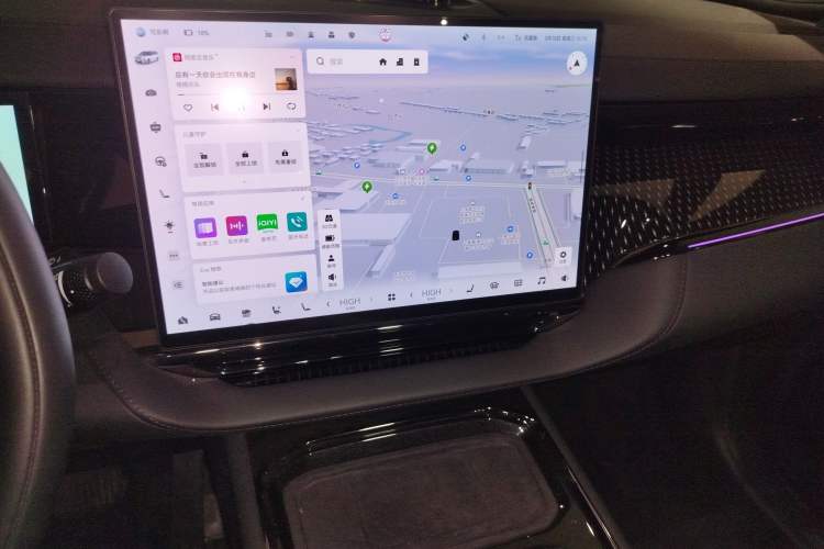Used Zeekr 009 2024 7-Seater Aisle Version 108 kWh Audio And AC Panel