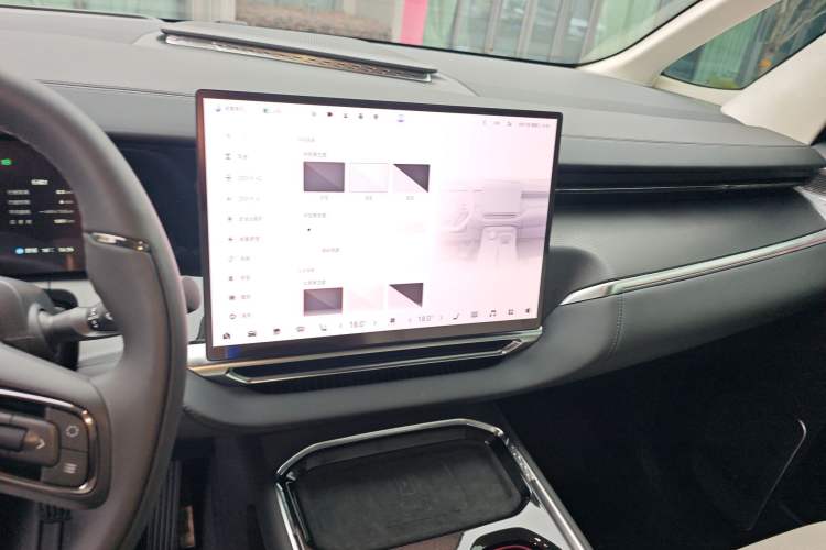 Used Zeekr 009 2024 GAC Trumpchi Audio And AC Panel