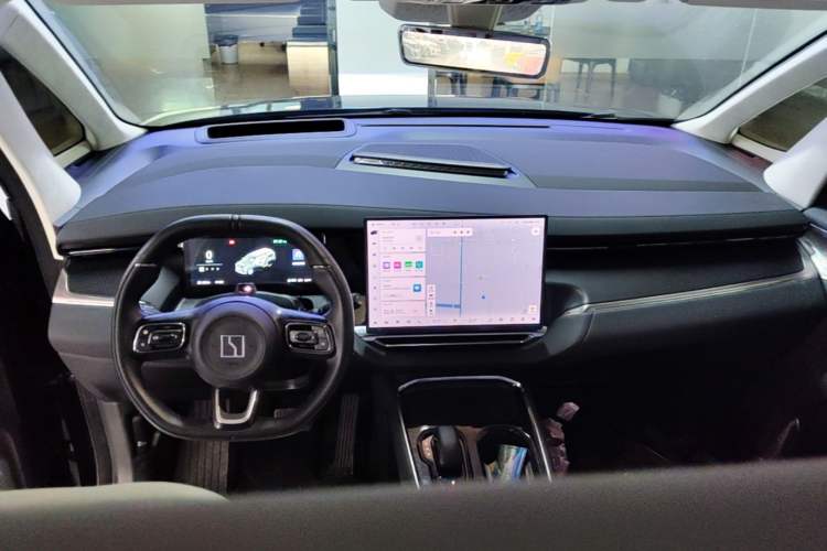 Used Zeekr 009 2024 GAC Trumpchi Center Console