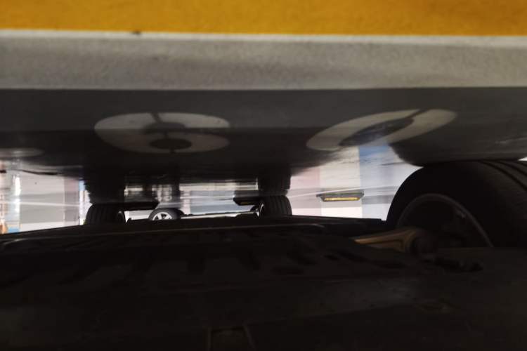 Used Zeekr 009 2024 GAC Trumpchi Chassis Front