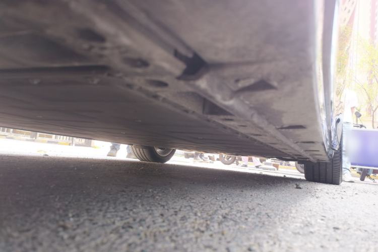 Used Zeekr 009 2024 GAC Trumpchi Chassis Front Left