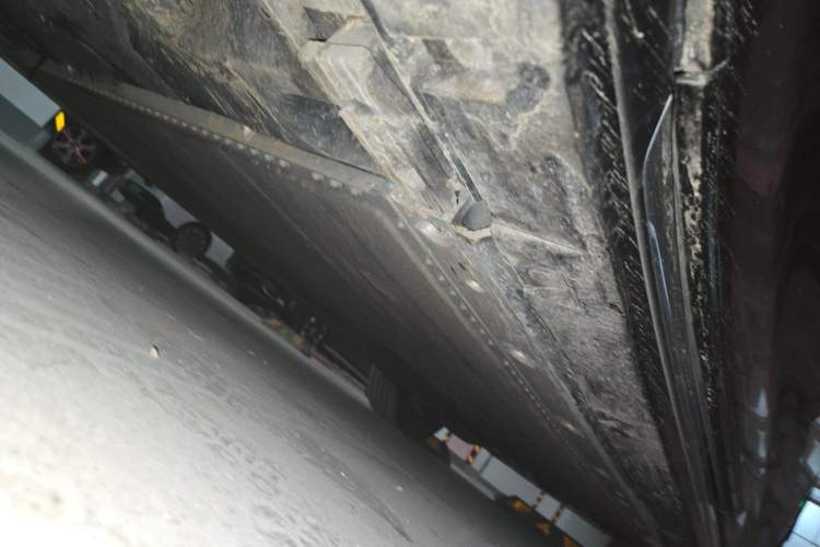 Used Zeekr 009 2024 7-Seater Aisle Version 140 kWh Chassis Front Left