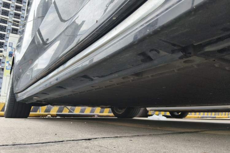 Used Zeekr 009 2024 GAC Trumpchi Chassis Front Right