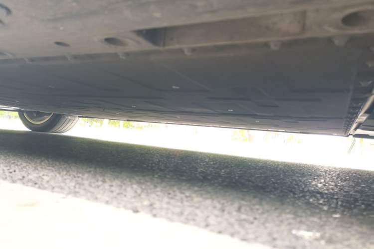 Used Zeekr 009 2024 GAC Trumpchi Chassis Front Right