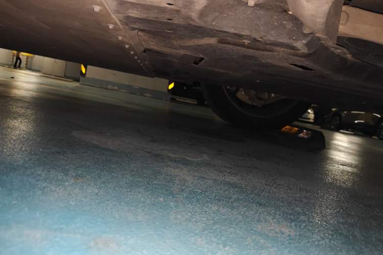 Used Zeekr 009 2024 GAC Trumpchi Heritage Edition Chassis Front Right
