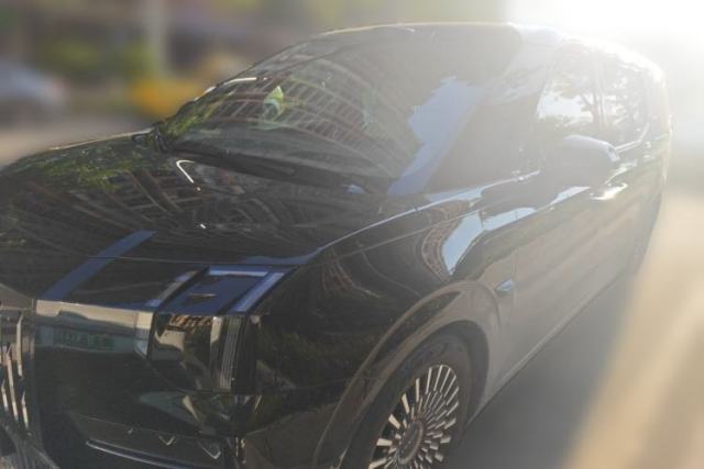 Used Zeekr 009 2024 Six-Seat Executive Version 4WD 108 kWh