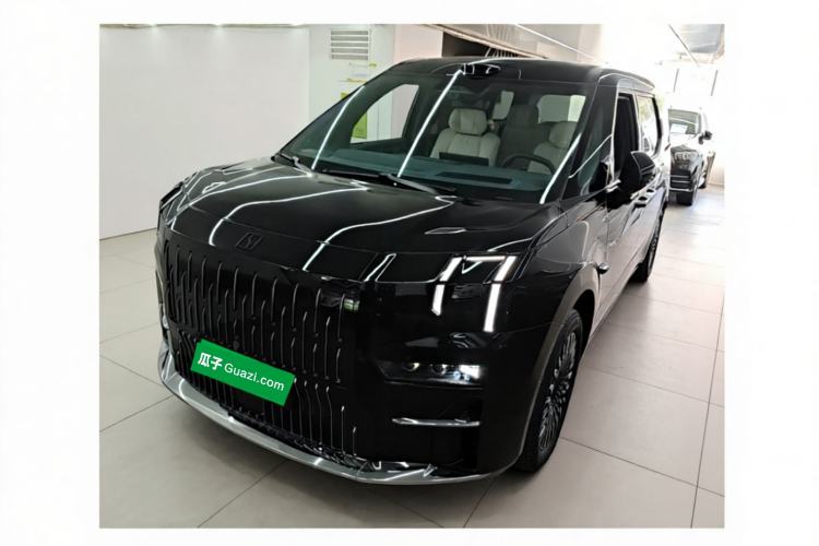Zeekr 009 2024 Six-Seat Executive Version 4WD 108 kWh