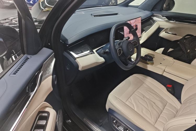 Used Zeekr 009 2024 Six-Seat Executive Version 4WD 108 kWh Driver Seat