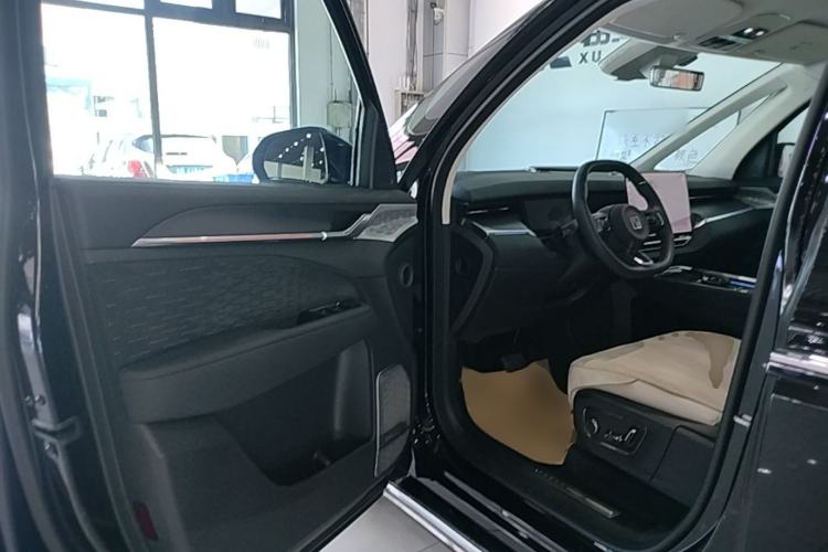 Used Zeekr 009 2024 GAC Trumpchi Driver Seat