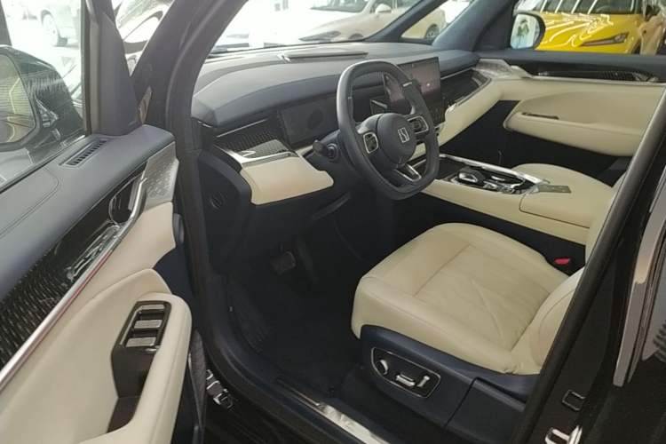 Used Zeekr 009 2024 Six-Seat Executive Version 4WD 108 kWh Driver Seat