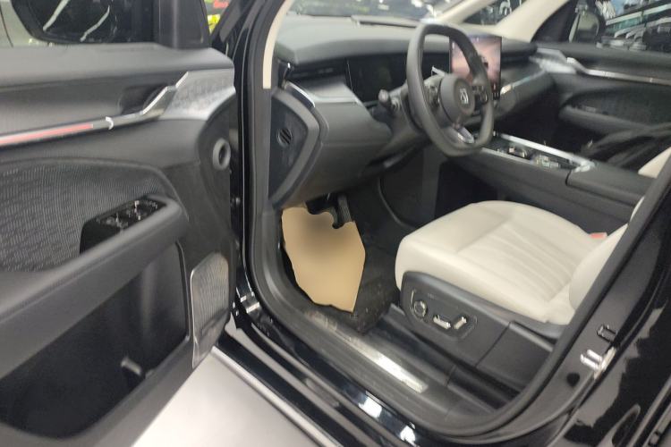 Used Zeekr 009 2024 GAC Trumpchi Driver Seat