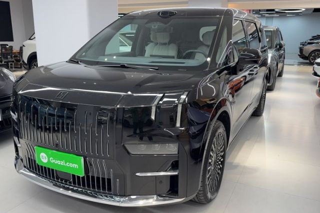 Used Zeekr 009 2024 Six-Seat Executive Version 4WD 108 kWh