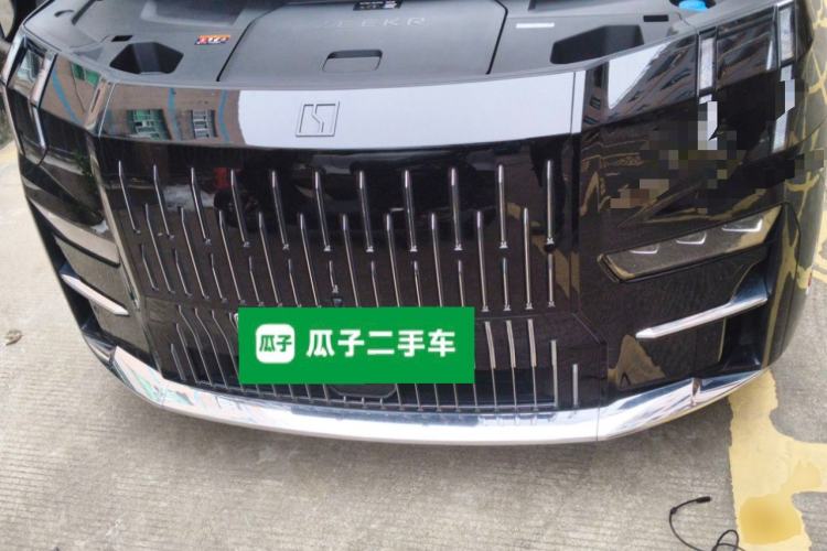 Used Zeekr 009 2024 Six-Seat Executive Version 4WD 108 kWh Engine Bay