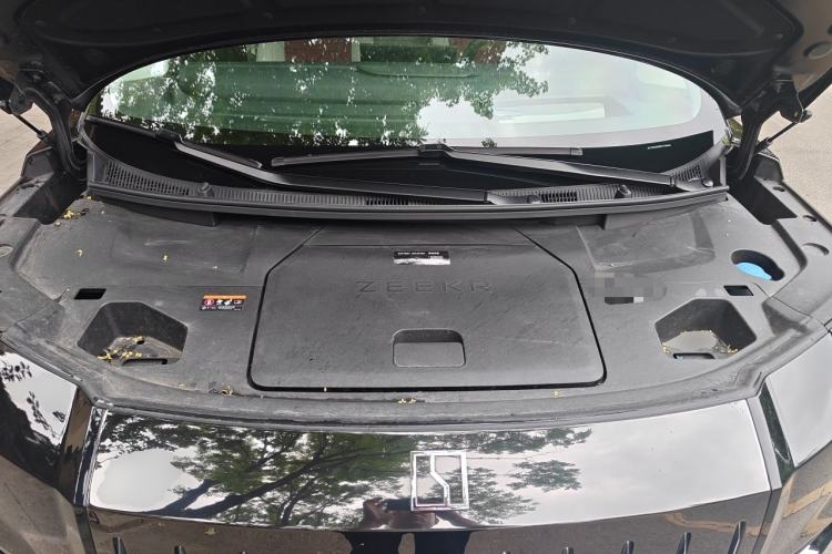 Used Zeekr 009 2024 GAC Trumpchi Engine Bay