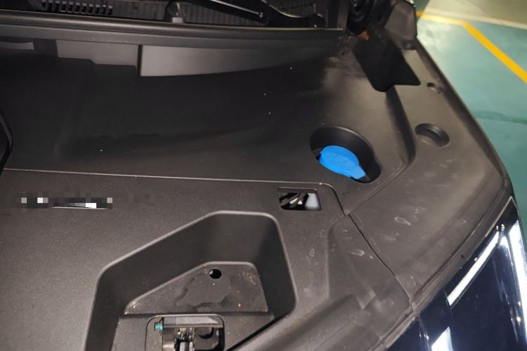 Used Zeekr 009 2024 GAC Trumpchi Heritage Edition Engine Bay Left
