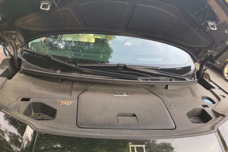 Used Zeekr 009 2024 GAC Trumpchi Engine Bay