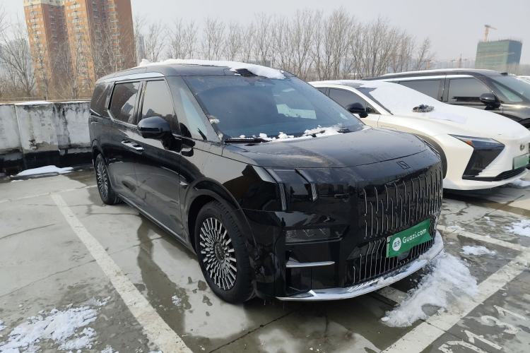 Used Zeekr 009 2024 7-Seater Walk-Through Version Four-Wheel Drive 108 kWh Exterior 2