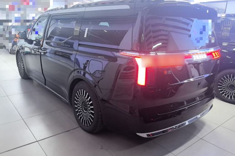 Used Zeekr 009 2024 7-Seater Walk-Through Version Four-Wheel Drive 108 kWh Exterior 2