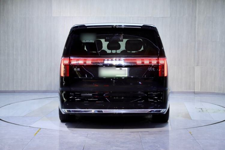 Used Zeekr 009 2024 7-Seater Walk-Through Version Four-Wheel Drive 108 kWh Exterior 2