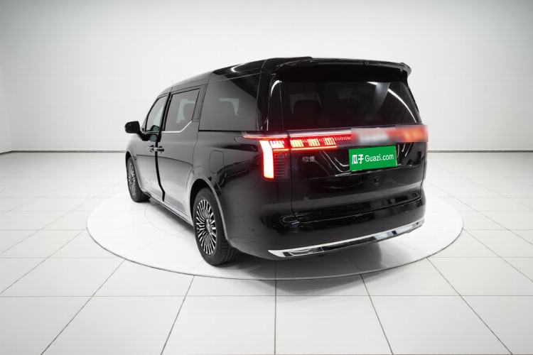 Used Zeekr 009 2024 7-Seater Walk-Through Version Four-Wheel Drive 108 kWh Exterior 2