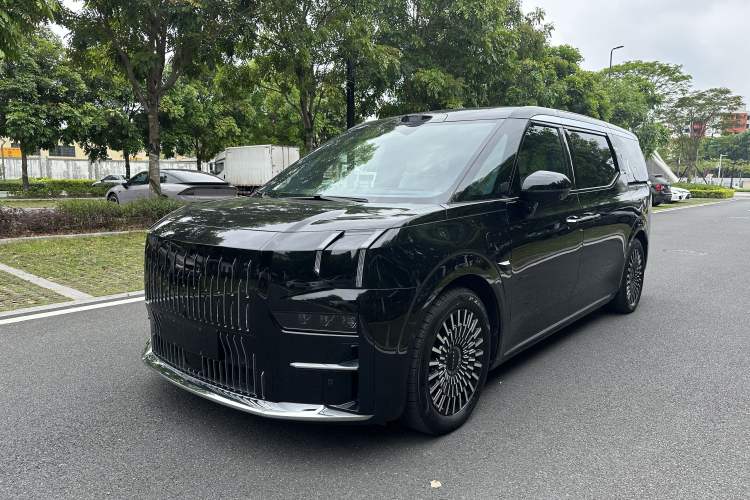 Used Zeekr 009 2024 7-Seater Walk-Through Version Four-Wheel Drive 108 kWh Exterior 3