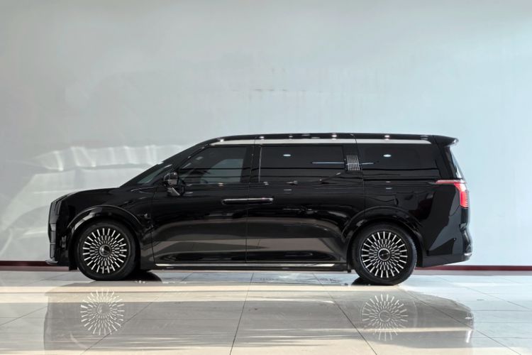 Used Zeekr 009 2024 Six-Seat Executive Version 4WD 108 kWh Exterior 5