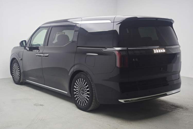 Used Zeekr 009 2024 Six-Seat Executive Version 4WD 108 kWh Exterior 5