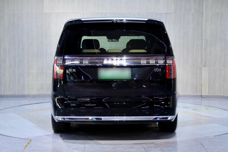 Used Zeekr 009 2024 7-Seater Walk-Through Version Four-Wheel Drive 108 kWh Exterior 6