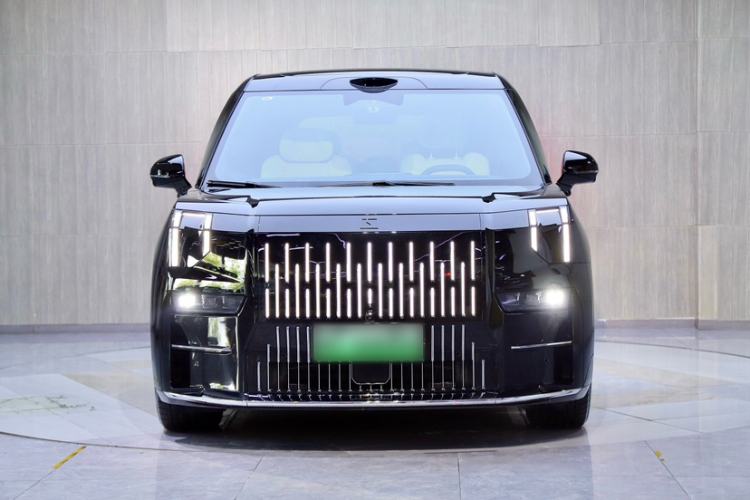Used Zeekr 009 2024 7-Seater Walk-Through Version Four-Wheel Drive 108 kWh Exterior 8