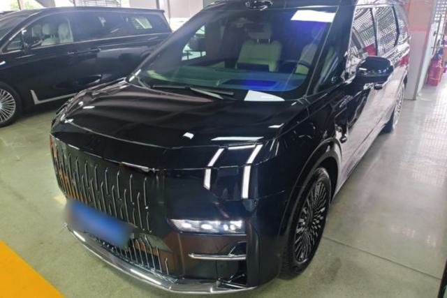 Used Zeekr 009 2024 Six-Seat Executive Version 4WD 108 kWh
