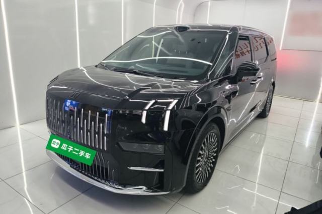 Używany Zeekr 009 2024 7-Seater Walk-Through Version Four-Wheel Drive 108 kWh
