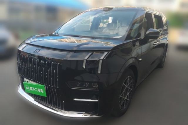 Used Zeekr 009 2024 7-Seater Aisle Version 108 kWh