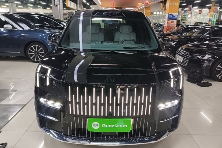 Used Zeekr 009 2024 7-Seater Aisle Version 108 kWh Front