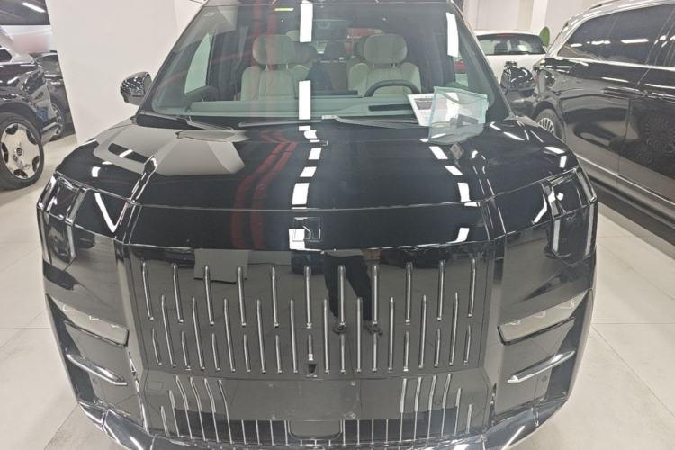 Used Zeekr 009 2024 7-Seater Walk-Through Version Four-Wheel Drive 108 kWh Front
