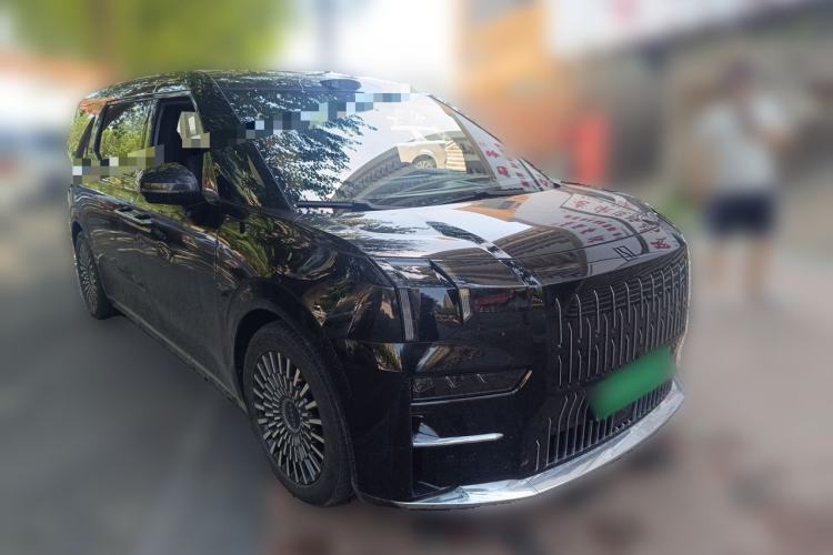 Used Zeekr 009 2024 Six-Seat Executive Version 4WD 108 kWh Front Right 45 Deg