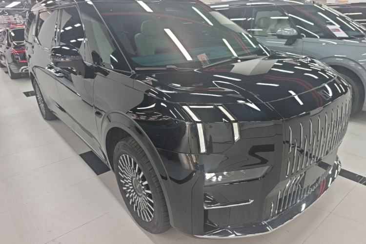 Used Zeekr 009 2024 7-Seater Walk-Through Version Four-Wheel Drive 108 kWh Front Right 45 Deg