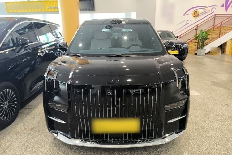 Used Zeekr 009 2024 Six-Seat Executive Version 4WD 108 kWh Front