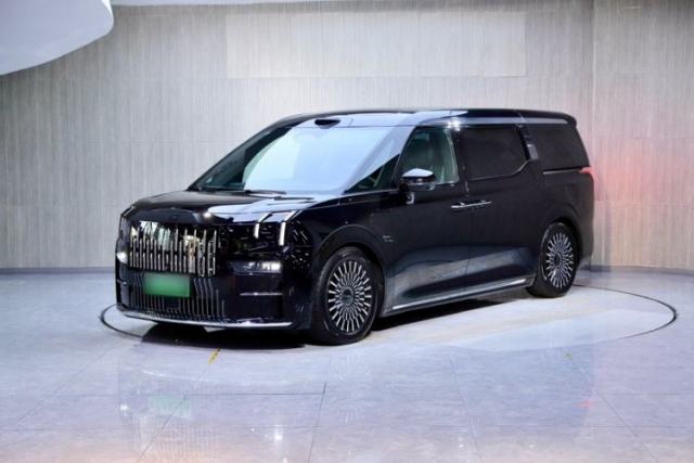 Used Zeekr 009 2024 7-Seater Walk-Through Version Four-Wheel Drive 108 kWh